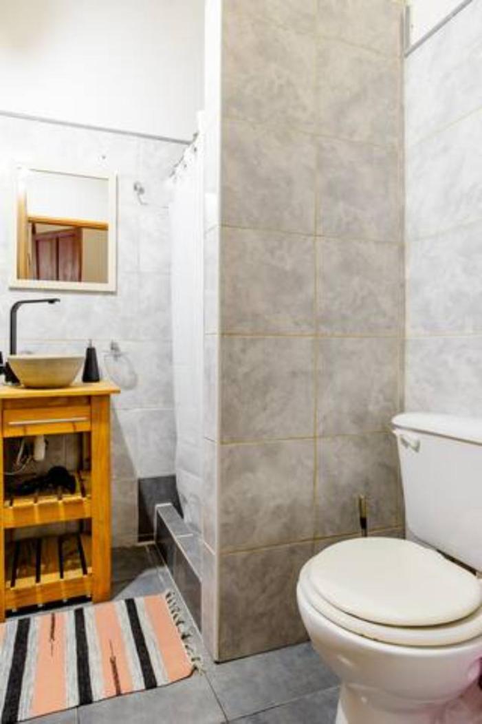 Hostal Dante Y Compañía *